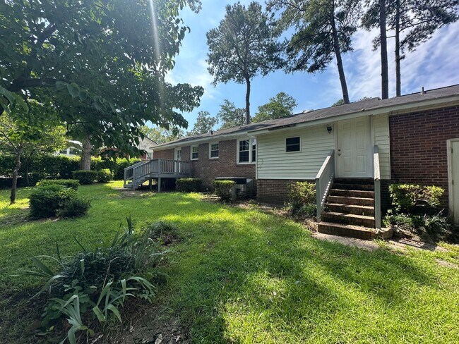 Building Photo - 3514 Ridgecrest Ave