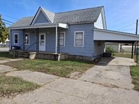 Building Photo - 614 5th St