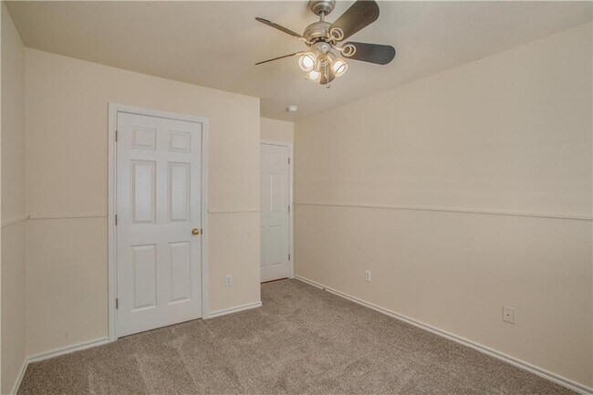 Building Photo - 4439 Hunters Lodge Dr