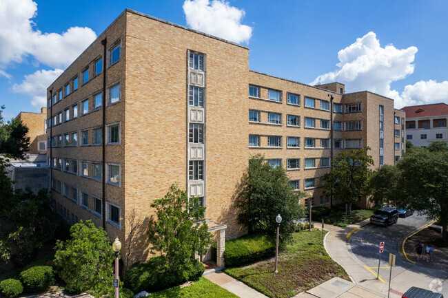 Primary Photo - Kinsolving Residence Hall