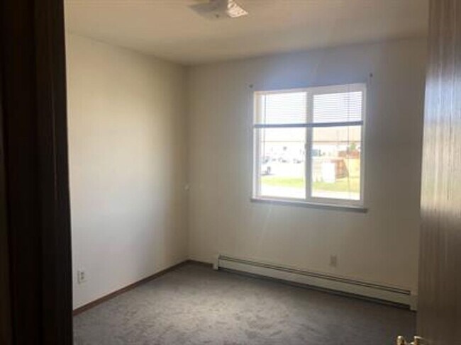 Building Photo - 94 N Grogan St