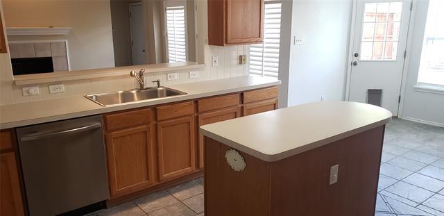 Building Photo - 7605 Sonoma Valley Dr
