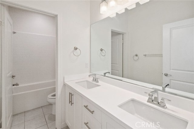 Building Photo - 341 Magnet