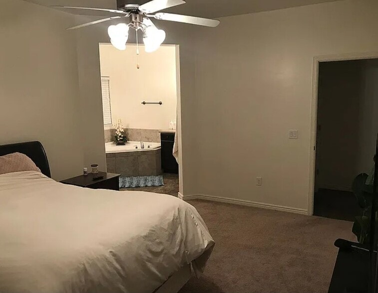 Building Photo - 3664 E Altair Way