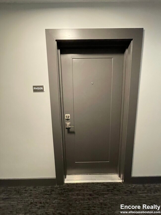 Building Photo - 365 Western Ave