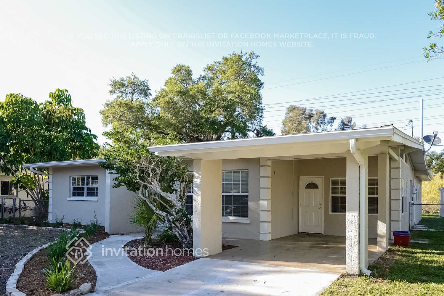 Building Photo - 3701 Schwalbe Dr