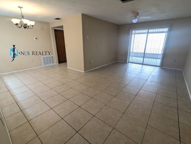 Building Photo - Section 8 available: 2/2 over 1048sf with ...