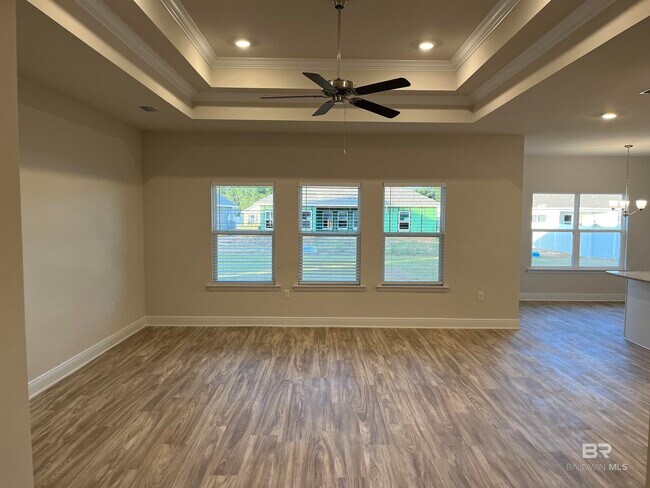 Building Photo - 10762 Winning Colors Trl