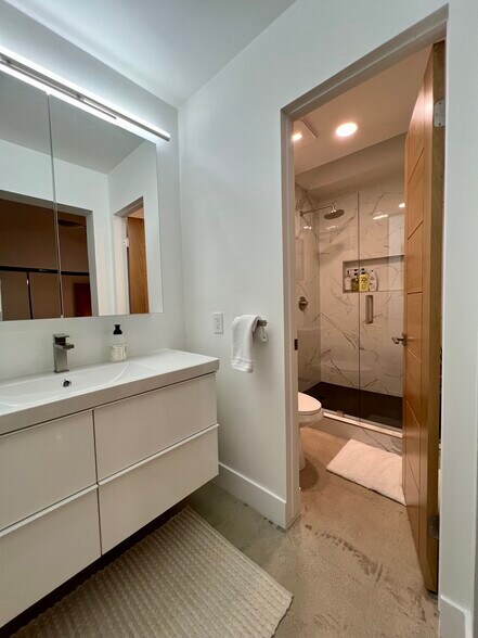 Building Photo - 68245 Empalmo Rd