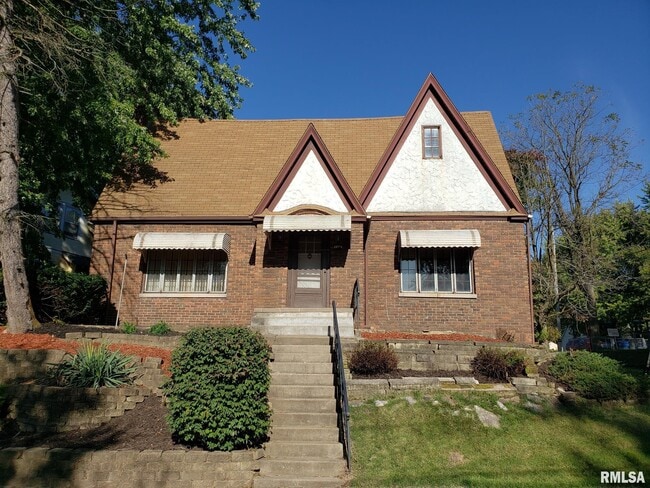 Primary Photo - 2306 Newberry St