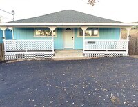 Building Photo - 16060 39th Ave