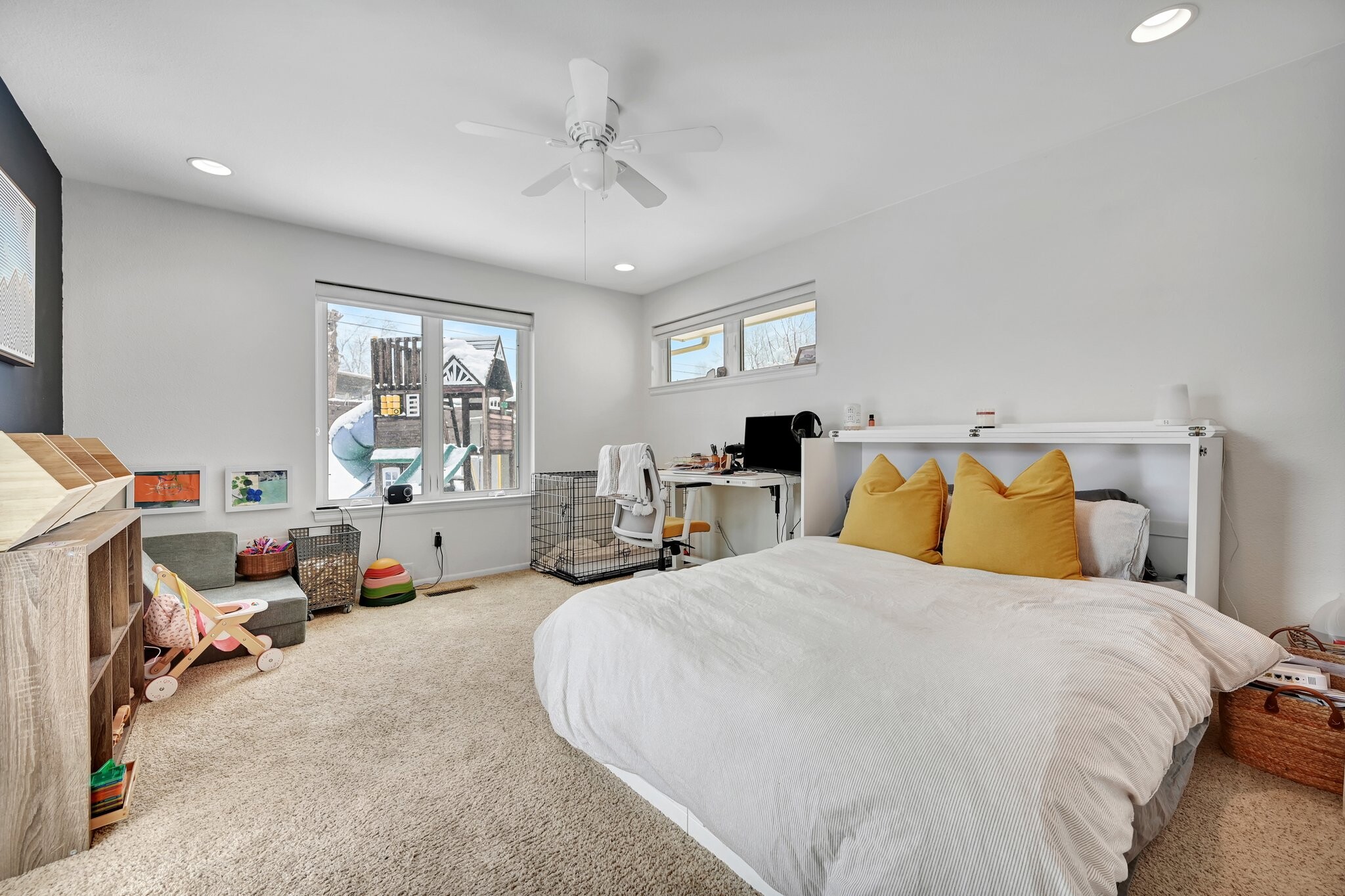 Building Photo - 6526 S Elizabeth Way