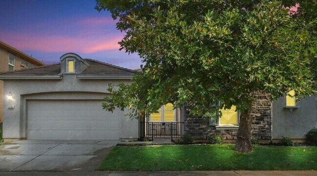 Building Photo - 6408 Vilamoura Way