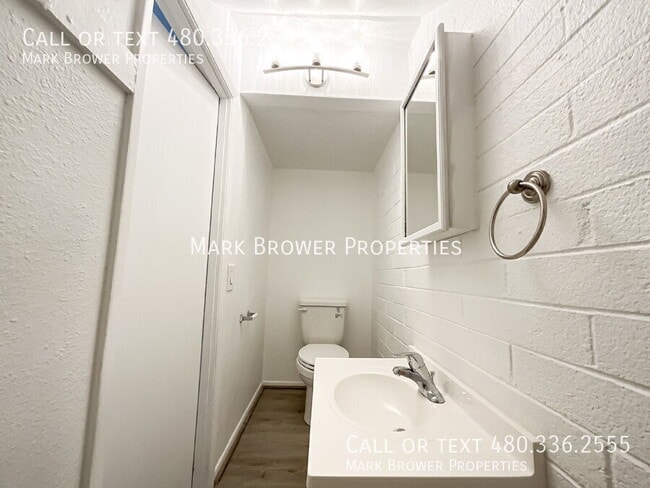 Building Photo - 4151 N 81st St