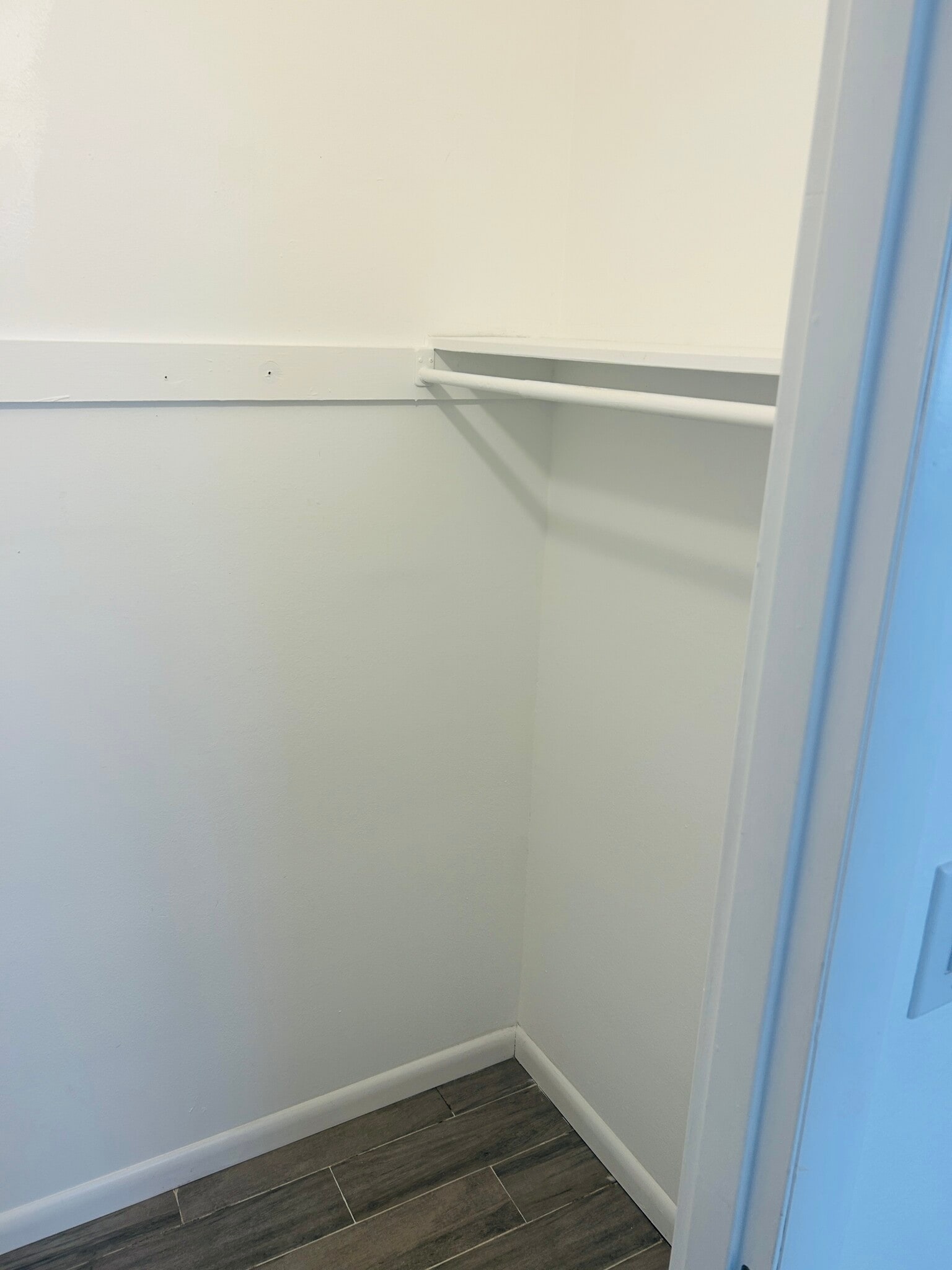 Building Photo - 4035 S School Ave