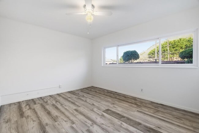 Building Photo - 511 Buel Ave