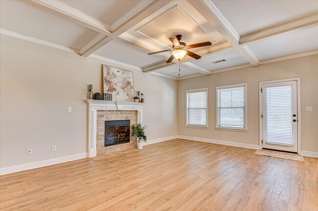 Building Photo - 406 Saterlee Ct