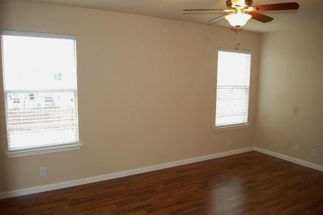 Building Photo - 205 Mitchell Dr