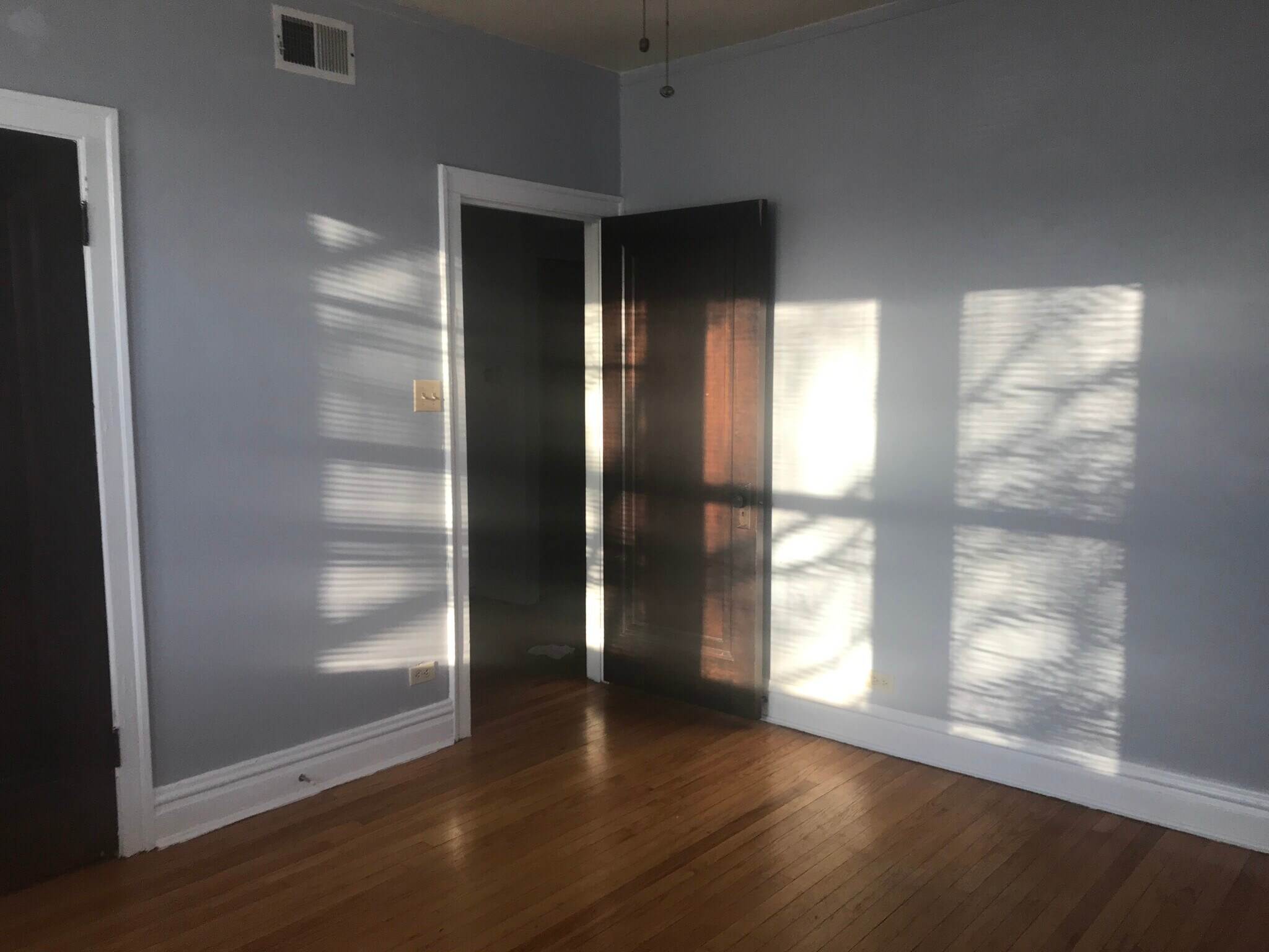 Bedroom 2 - 5201 N Latrobe Ave