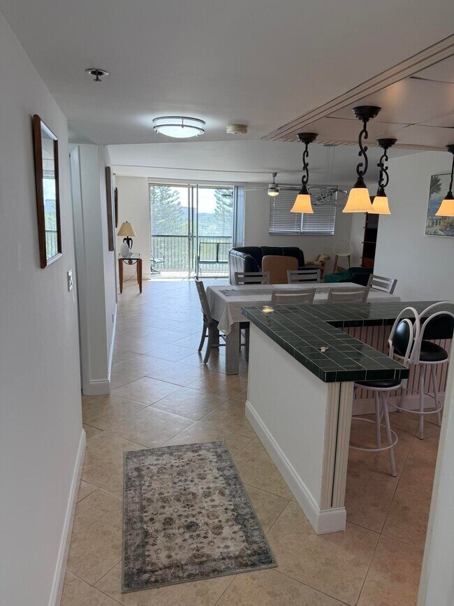 Building Photo - 3150 W Rolling Hills Cir