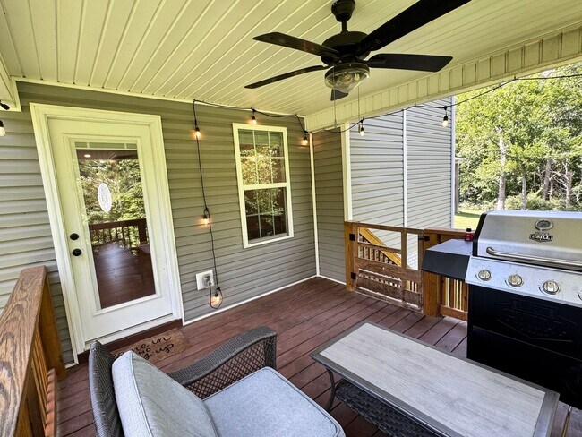 Building Photo - 1057 Brightwood Ct
