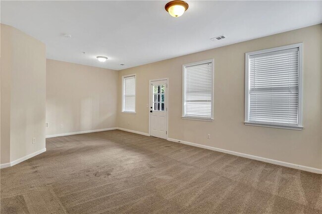 Building Photo - 6174 Indian Wood Cir