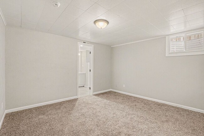 Building Photo - 4BR / 3.5BA Home in the Allendale Neighborhood of Arvada