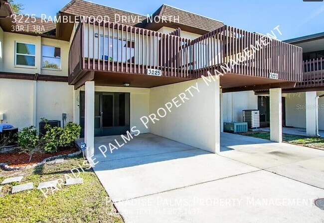 Building Photo - 3225 Ramblewood Dr N