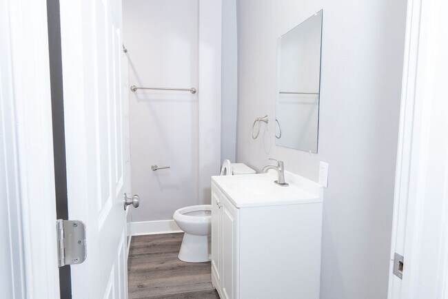 Building Photo - 1237 Carroll St