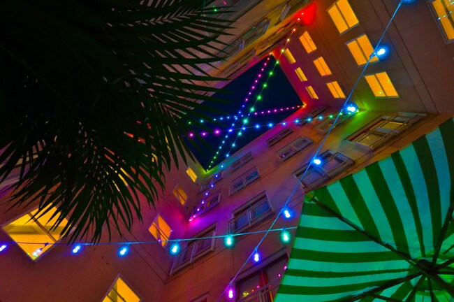 Building Photo - 907 S. Broadway-308A