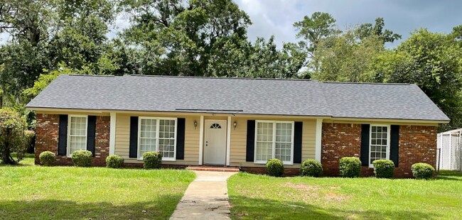 Primary Photo - 411 S Audubon Dr