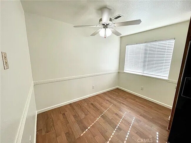 Building Photo - Spacious 4-Bedroom Home in Desirable North...