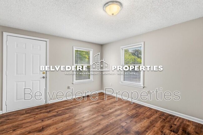 Building Photo - 110 S Raleigh St