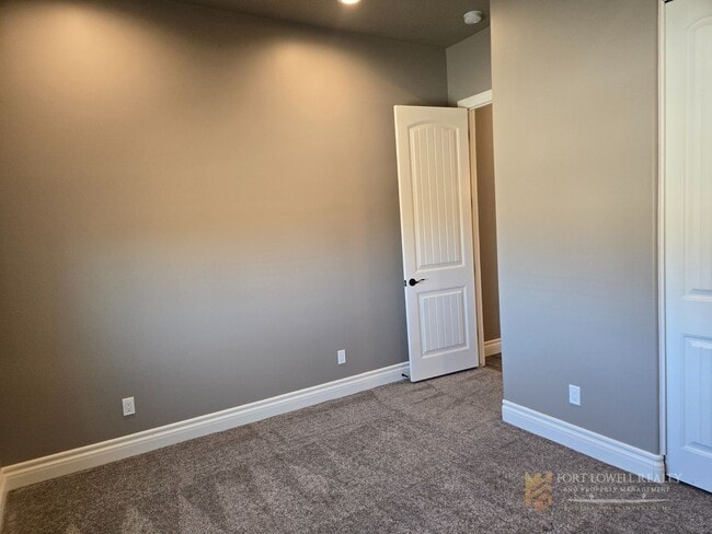 Building Photo - Stunning 2-bed, 2-bath Casita in North Phoenix