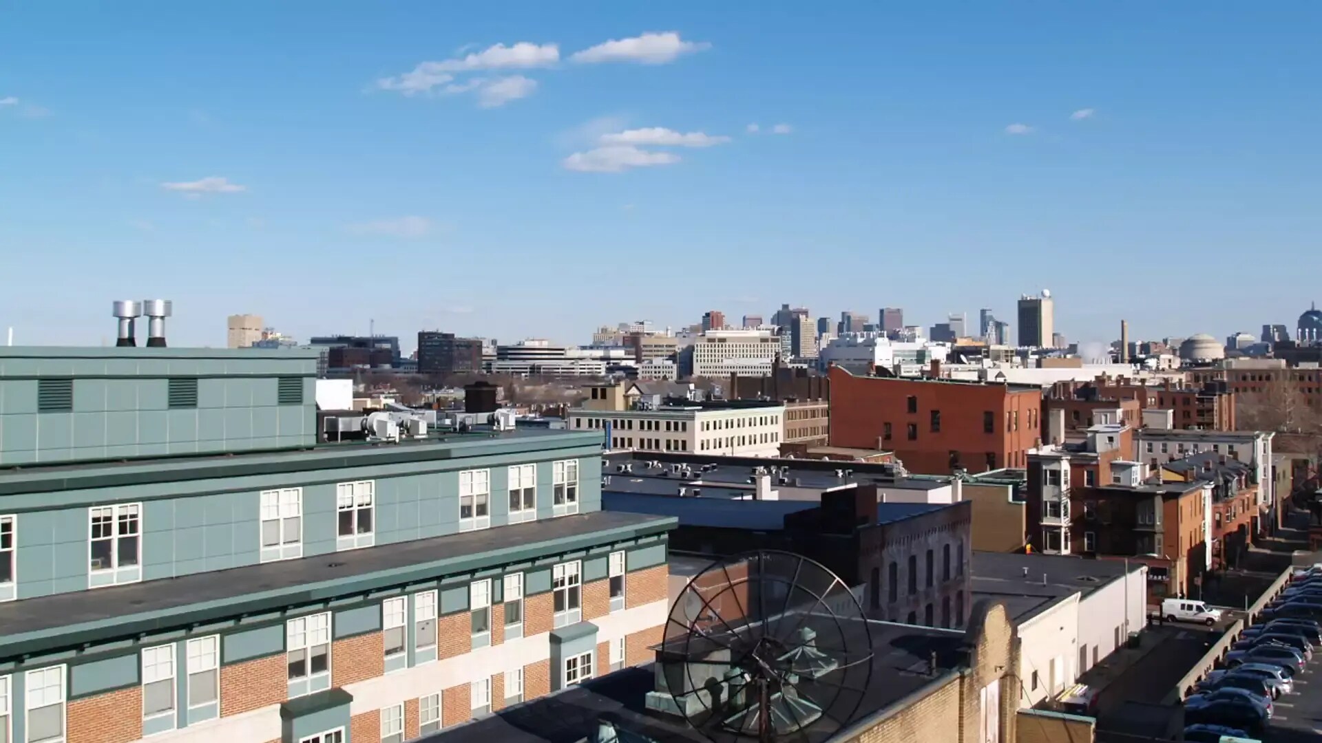 Building Photo - 13 Magazine St