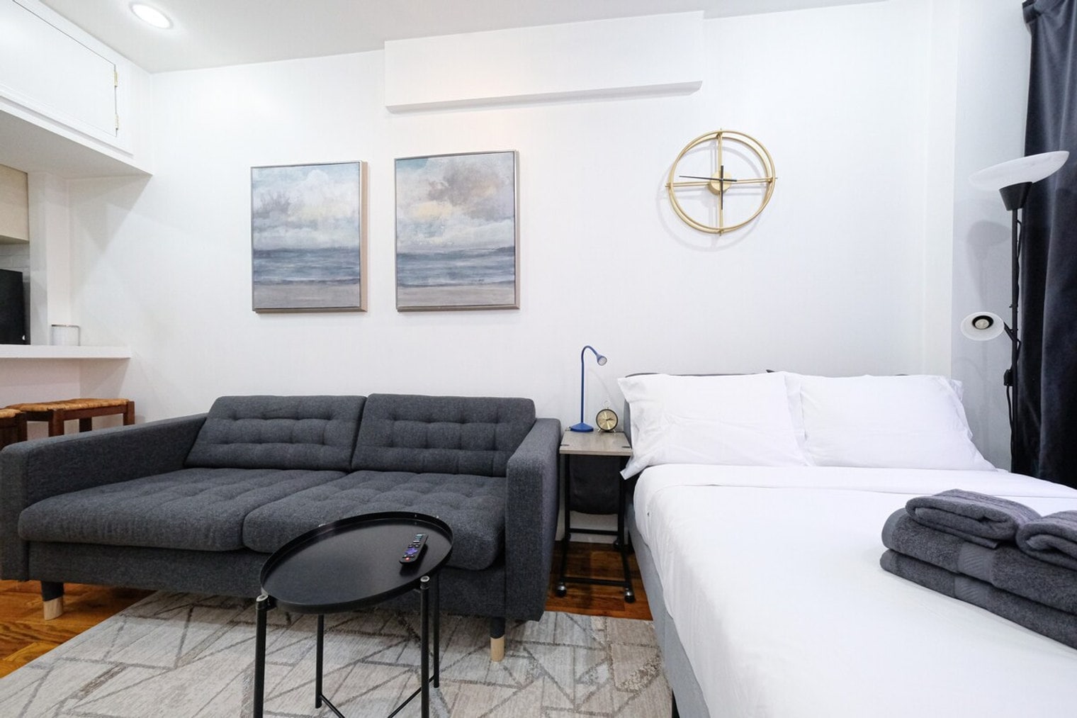 Building Photo - 310 E 103rd St