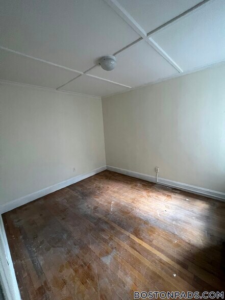 Building Photo - 1175 Boylston St