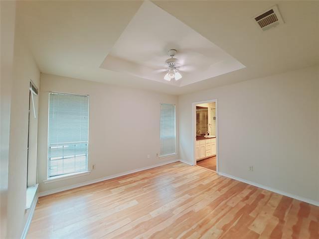 Building Photo - 2954 Allister St