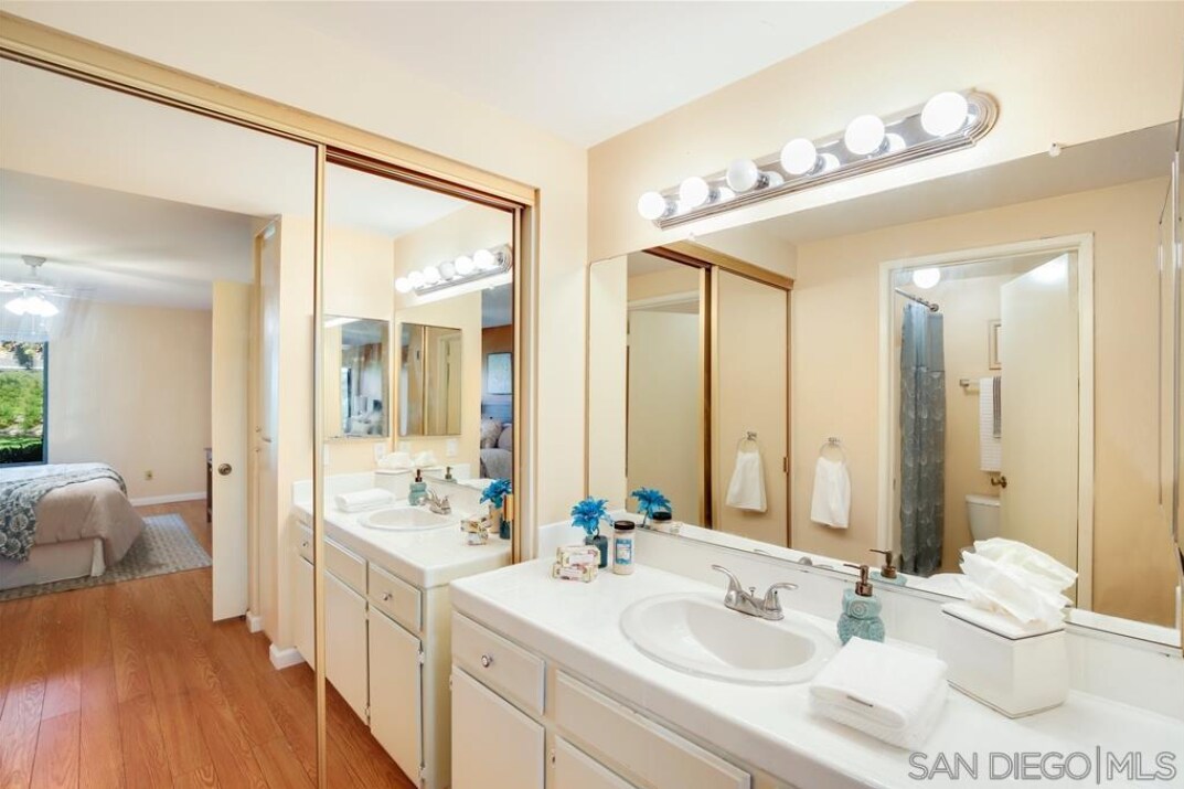 Building Photo - 12253 Carmel Vista Rd