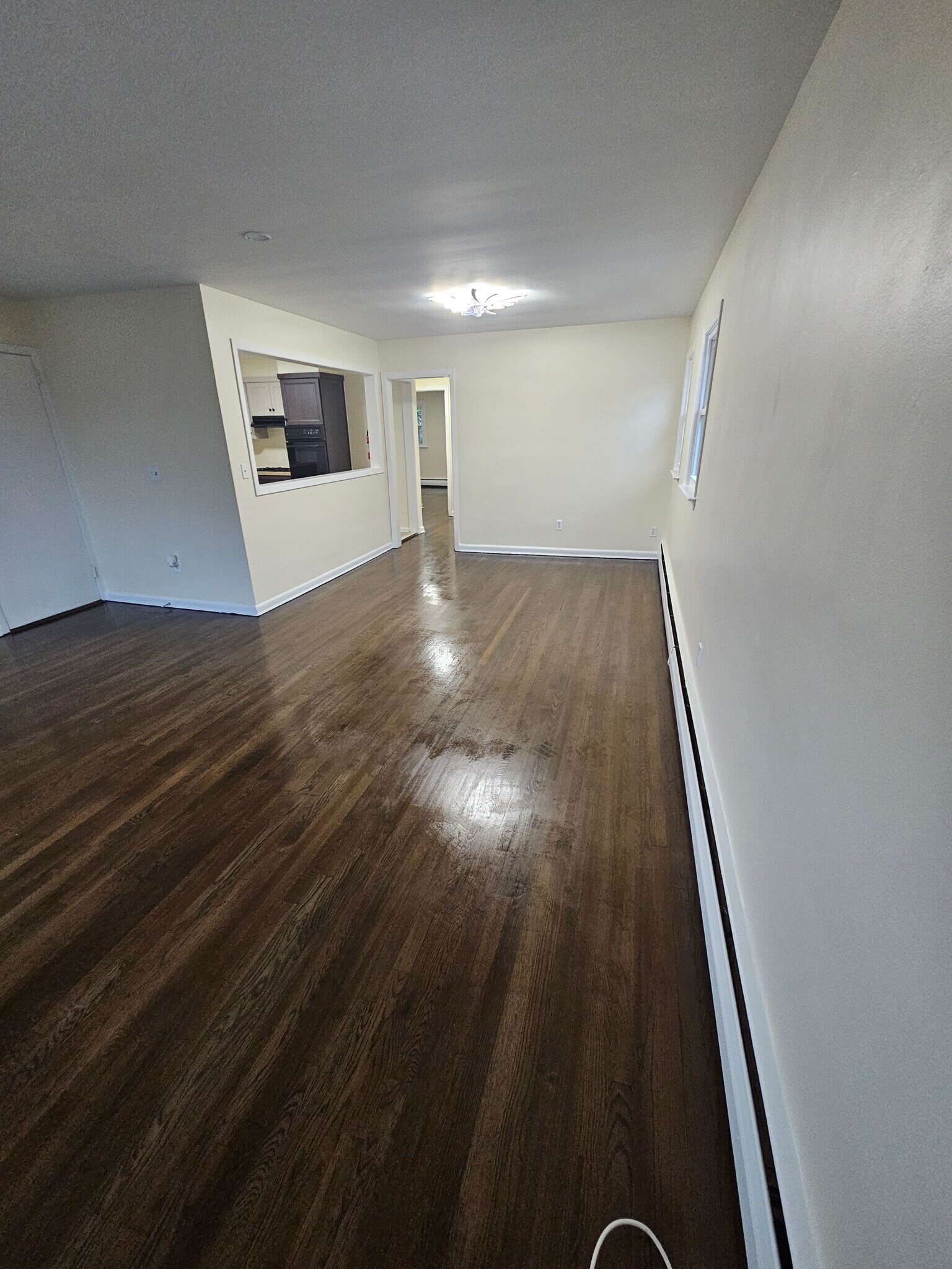 Building Photo - 47 Brighton Ter