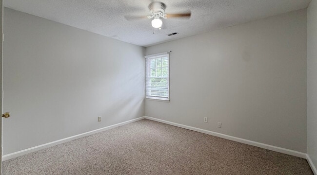 Building Photo - 2387 Riverchase Pl