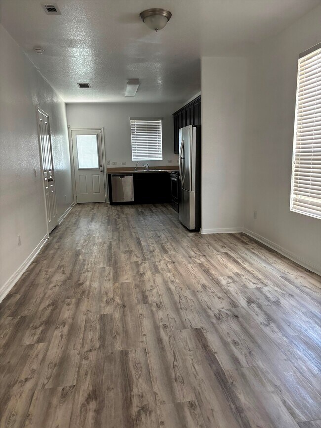Building Photo - 6703 Cortenridge Ln