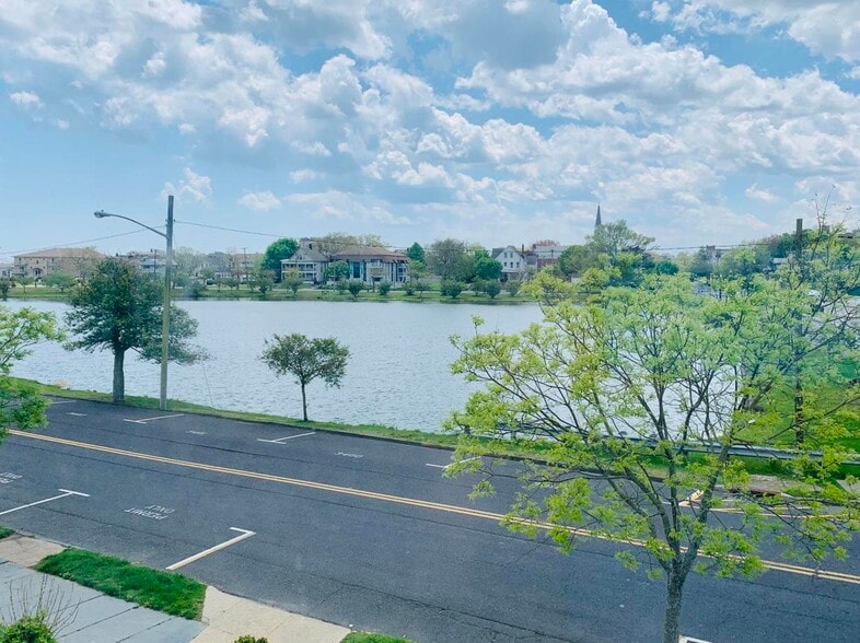 Lake view - 415 Sunset Ave