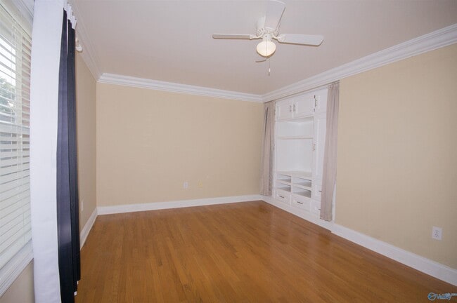 Building Photo - 104 Lancaster Ct SW