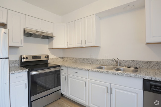 Interior Photo - Menlo Parc