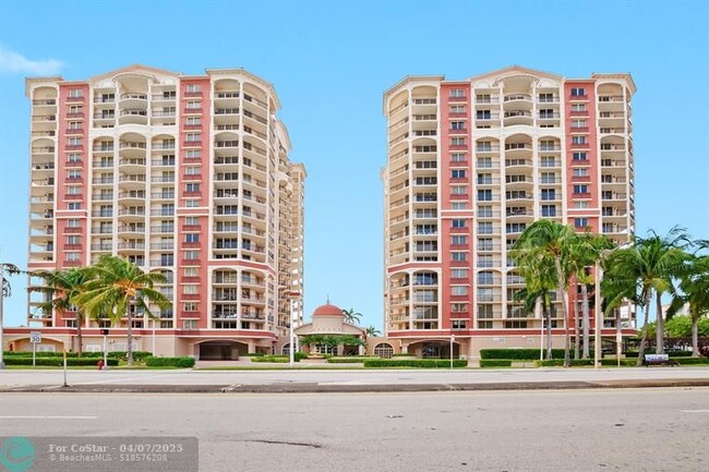 Building Photo - 2011 N Ocean Blvd