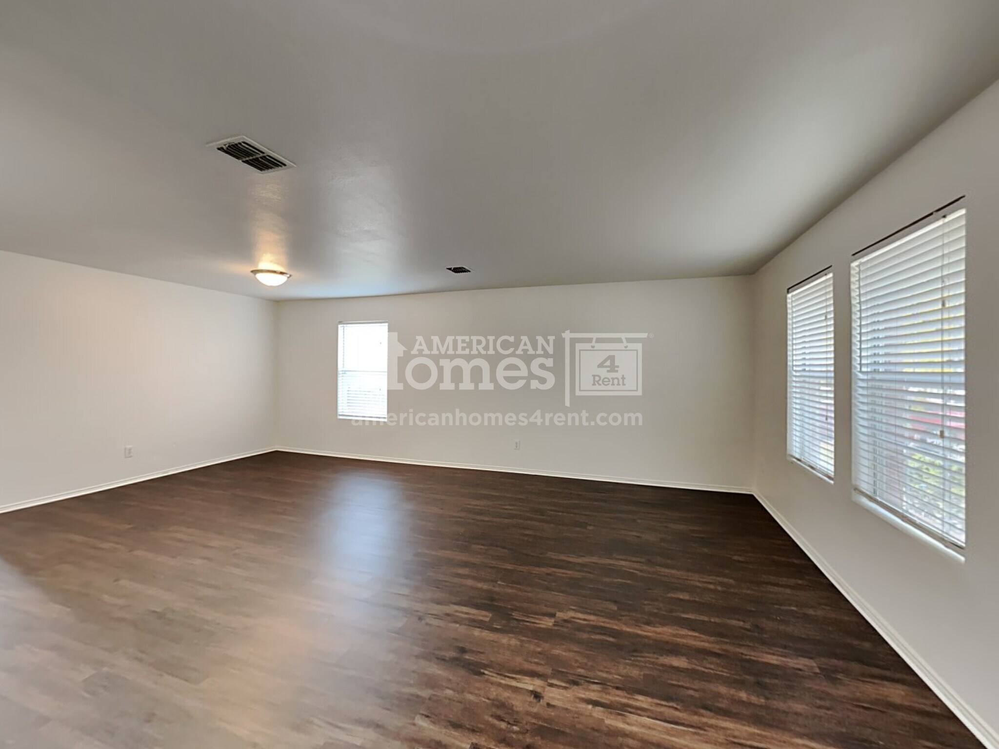 Building Photo - 1108 Beaverwood Ln