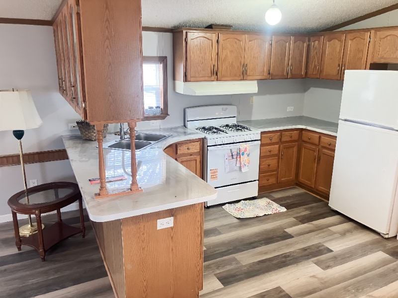 Building Photo - 200 N 28th St