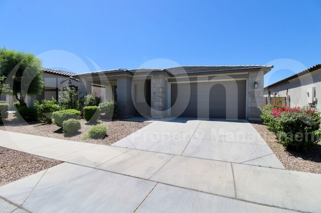 Primary Photo - 22729 E Domingo Rd