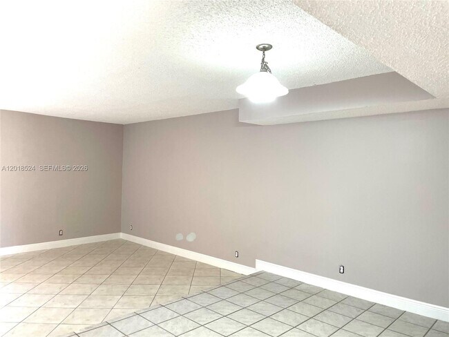 Building Photo - 7175 Nova Dr